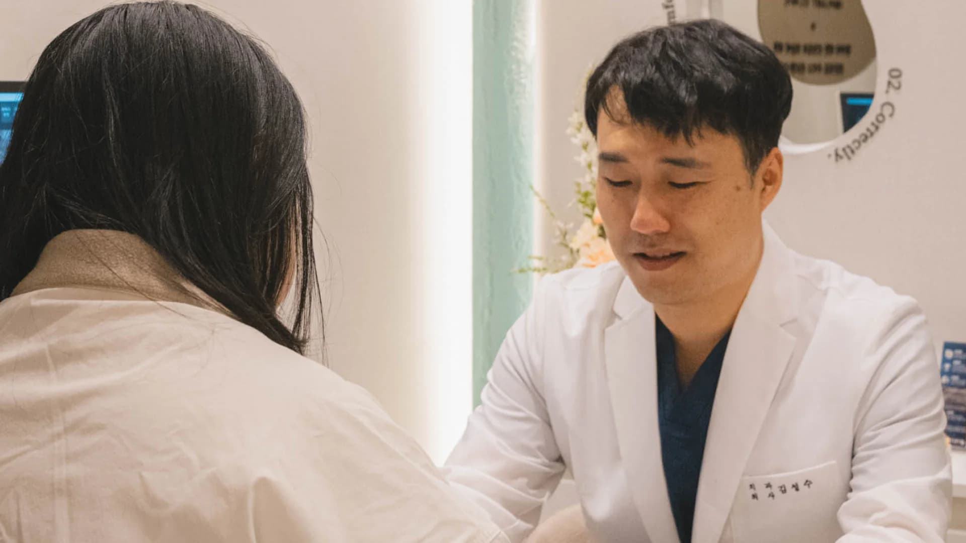 잇몸이 내려가 이가 시립니다 — 다시 올라오는 잇몸, 올라오지 않는 잇몸